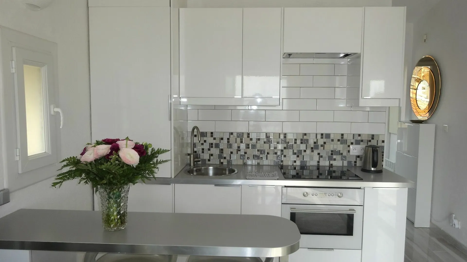 Apartment Studio De Le Port Cannes France